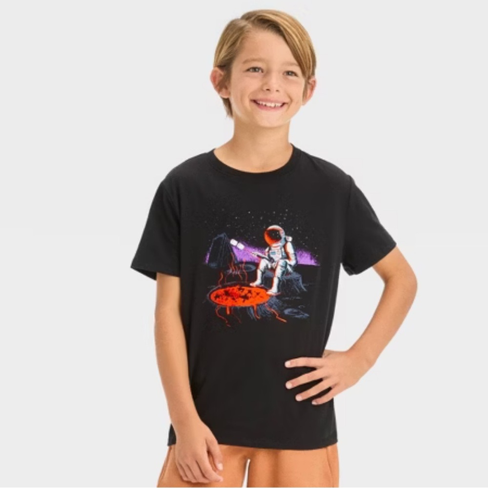 Cat & Jack Astronaut Graphic Short Sleeve Tee - Black - Boys Size XS (4/5)